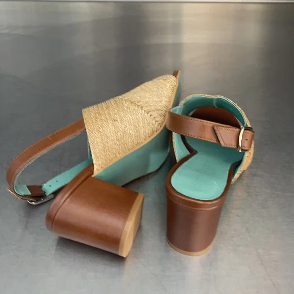 Josselyn leather and woven straw sandals. New in box from Sundance.